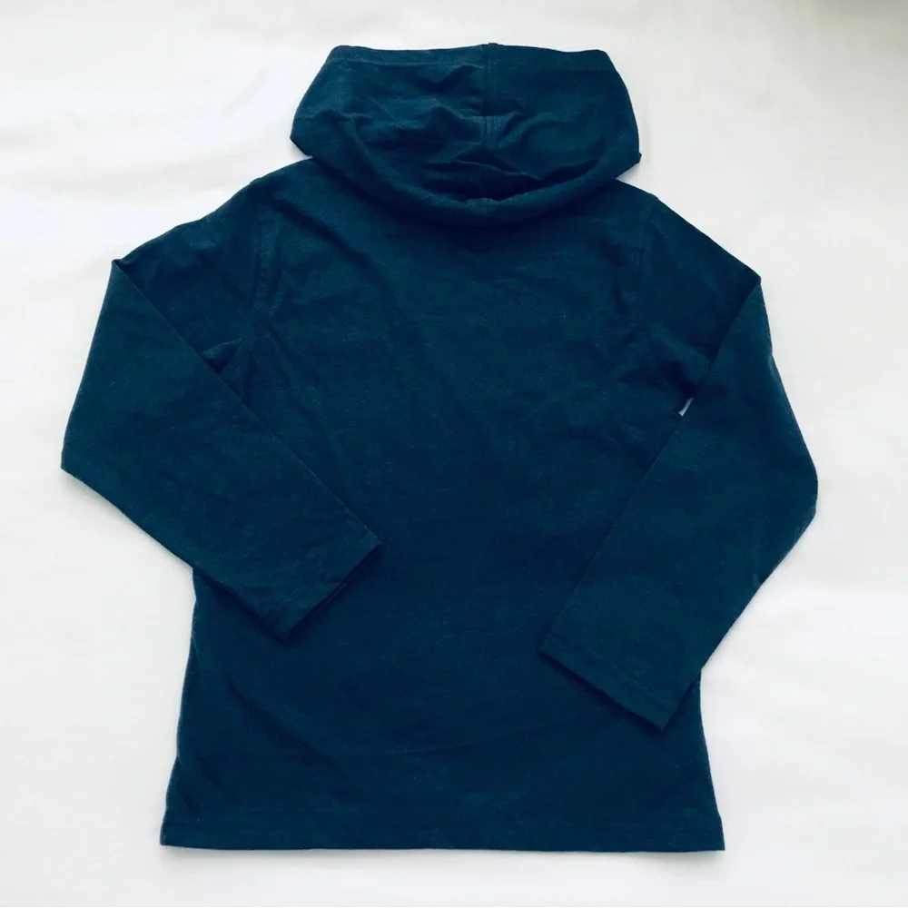 Lucky Brand questions leave